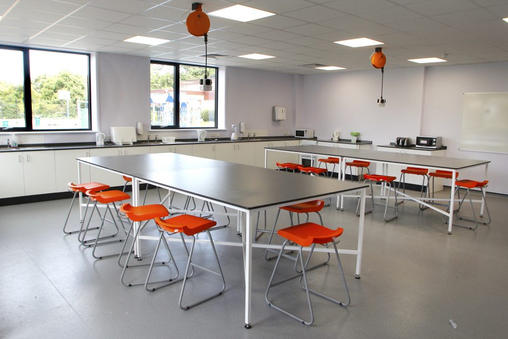 Kingswode Hoe School