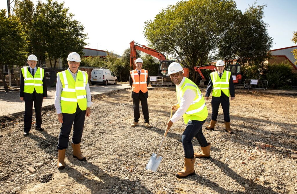 i-construct-ground-breaking_001-steve-brading